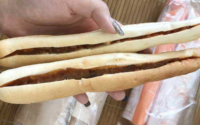Ăn vặt Kiến Lĩnh - Bánh Mì Que - Hồ Học Lãm