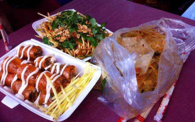 Ăn vặt Kim Sài Gòn - Bánh Tráng Trộn & Cuốn Bơ - Biệt Thự