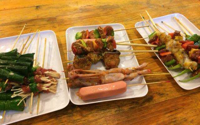 Ăn vặt Kim Tak Goo - Xiên Que Nướng