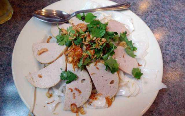 Ăn vặt Kim Xuyến - Bánh Ướt Chả Lụa