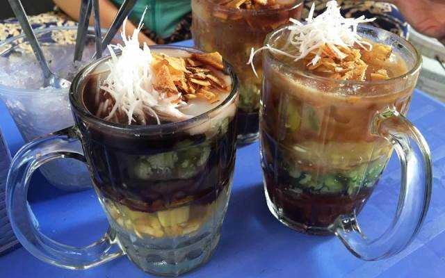 Ăn vặt Lan Anh - Chè Thập Cẩm Sài Gòn