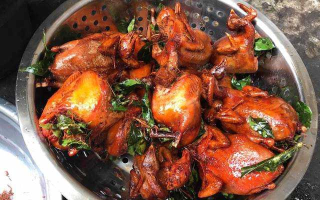 Ăn vặt Lê La - Chim Quay Móc Mật
