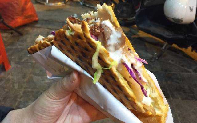 Ăn vặt Linh - Bánh Mì Doner Kebab