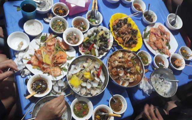 Ăn vặt Linh Ốc Hà Giang