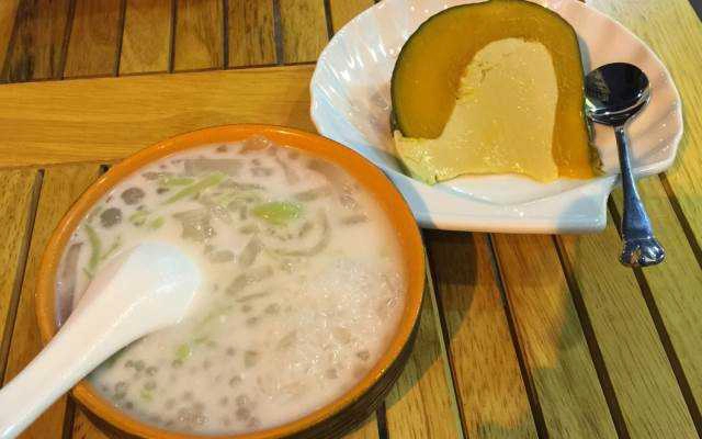 Ăn vặt Little Bowl - Chè Thái Lan