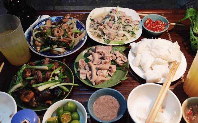 Ăn vặt Lòng Rán Nhất Quán - Nguyễn Siêu