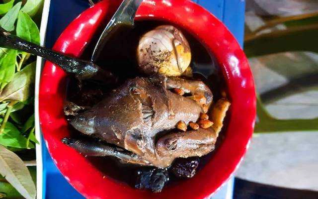 Ăn vặt Mì Gà Tần - Hàng Cót