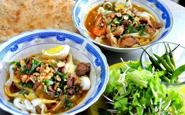 Ăn vặt Mì Quảng Lành