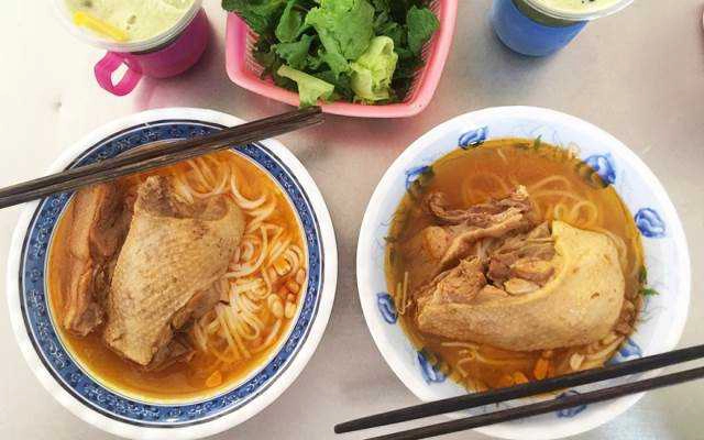 Ăn vặt Mì Quảng Phan Thiết - Trần Phú