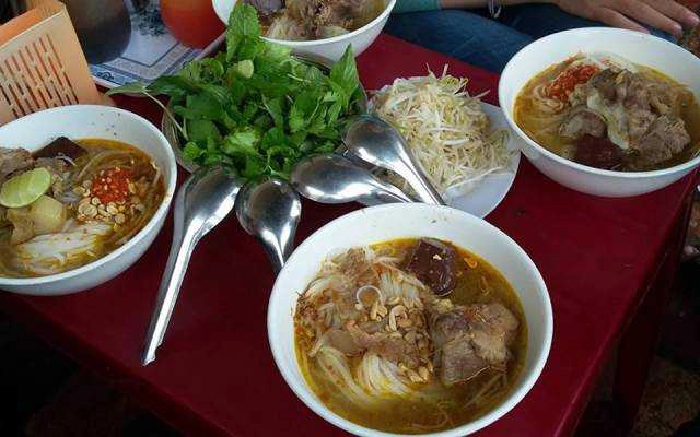 Ăn vặt Mì Quảng Phan Thiết