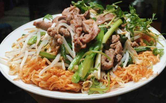 Ăn vặt Cơm Xào 214 - Ga Sài Gòn