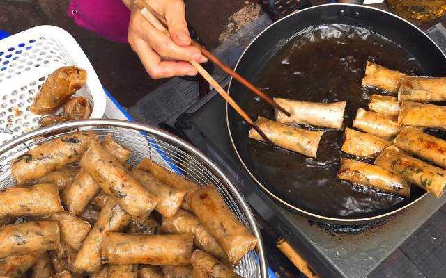 Ăn vặt Nem Rán - Huỳnh Thúc Kháng