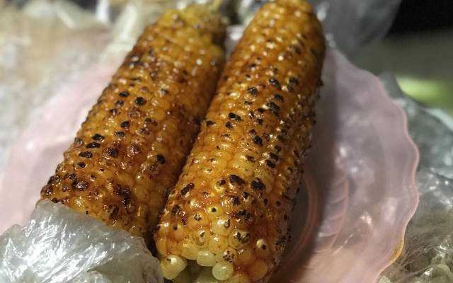 Ăn vặt Ngô Nướng - Đại Lộ Hồ Chí Minh