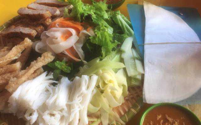 Ăn vặt Ngọc Bảo Lâm - Nem Nướng Nha Trang