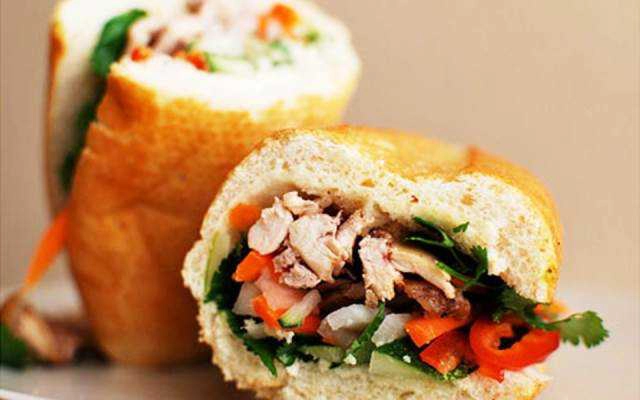 Ăn vặt Nguyên Hương - Bánh Mì Thịt & Chả