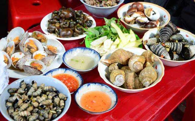 Ăn vặt Nguyệt - Quán Ốc 20k