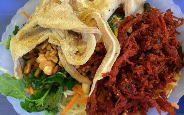 Ăn vặt Nộm Bò Khô - Nghĩa Tân