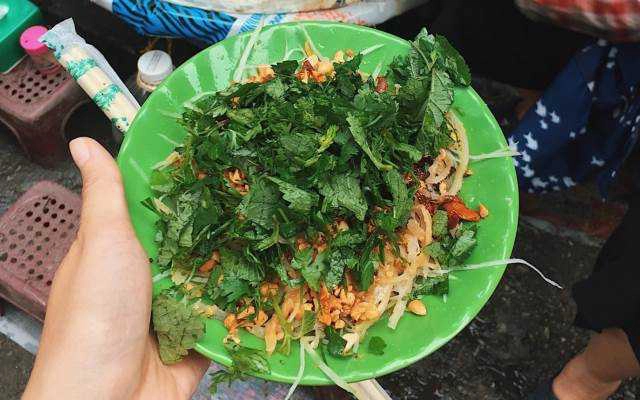 Ăn vặt Nộm Bò - Lò Đúc
