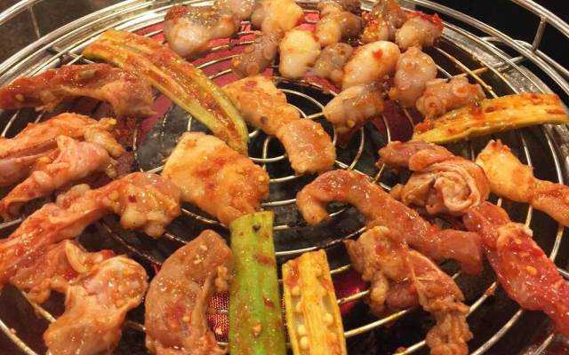 Ăn vặt Nướng Tý Tỵ