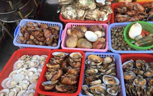 Ăn vặt Ốc 30K - Dân Chủ