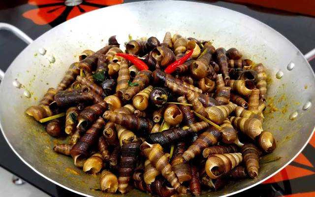 Ăn vặt Ốc Cô Mai