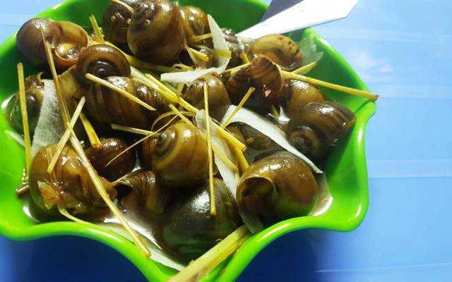 Ăn vặt Ốc Cô Toàn - Ốc & Món Vặt