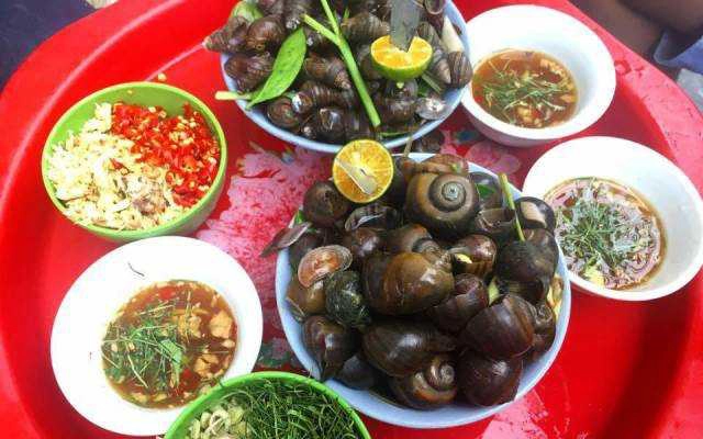 Ăn vặt Ốc Cổng Làng