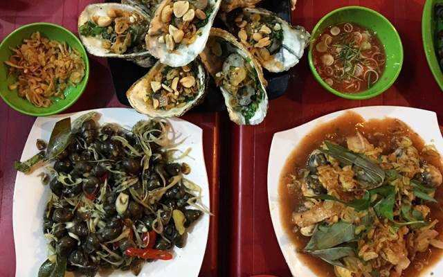 Ăn vặt Ốc Đặc Biệt 290 - Sun World Halong Park