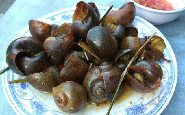Ăn vặt Ốc Dì Hương