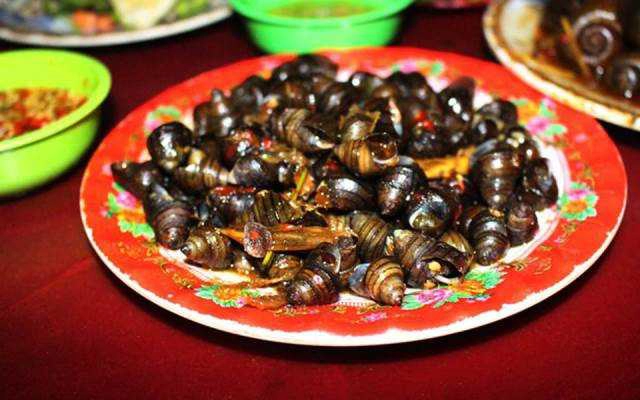 Ăn vặt Ốc Hút Xuyến