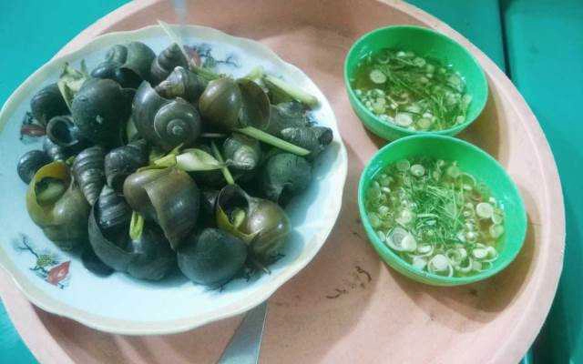 Ăn vặt Ốc Nóng - Hồ Tùng Mậu