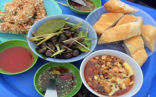 Ăn vặt Ốc Quán - Chợ Ngô Sỹ Liên