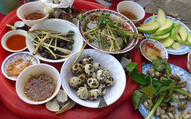 Ăn vặt Ốc Tuấn Kiều - Trần Khát Chân