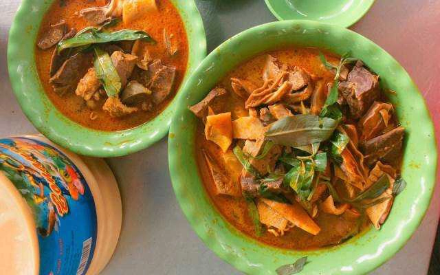 Ăn vặt Phá Lấu & Bánh Canh Cua - Đường Số 13