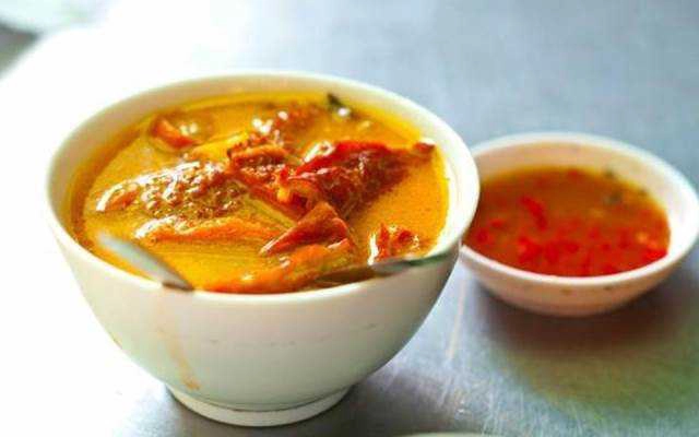 Ăn vặt Phá Lấu Bình Dân - Ung Văn Khiêm