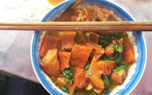 Ăn vặt Phá Lấu Bố Già - Nguyễn Thành Ý