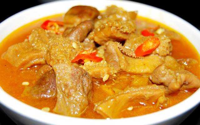 Ăn vặt Phá Lấu Bò - Nguyễn Văn Nghi
