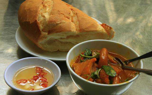 Ăn vặt Phá Lấu Bò - Trần Hưng Đạo