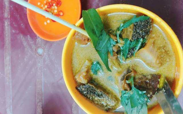 Ăn vặt Phá Lấu - Xóm Chiếu