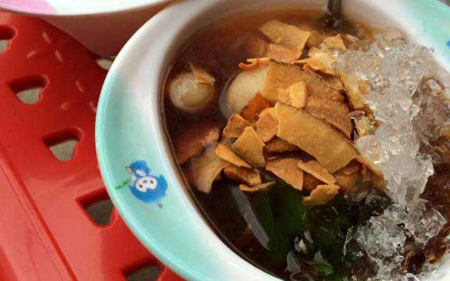 Ăn vặt Quán 10K - Sinh Tố & Hoa Quả Dầm
