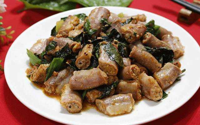 Ăn vặt Quán Cây Xăng - Gà Nướng & Lòng Xào