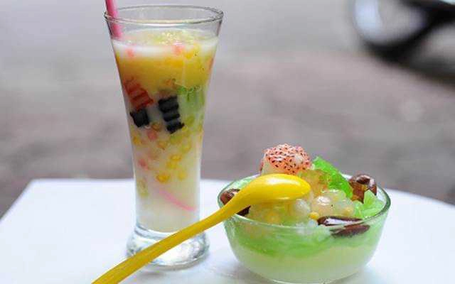 Ăn vặt Quán Chè Ba Màu - Đoàn Văn Bơ