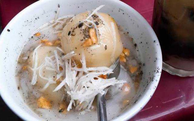Ăn vặt Quán Chè Cô Hoa