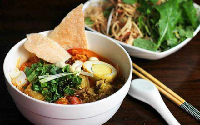 Ăn vặt Quán Mì Quảng