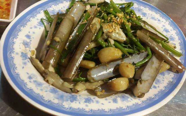 Ăn vặt Quán Ốc - Chợ Bàu Sen