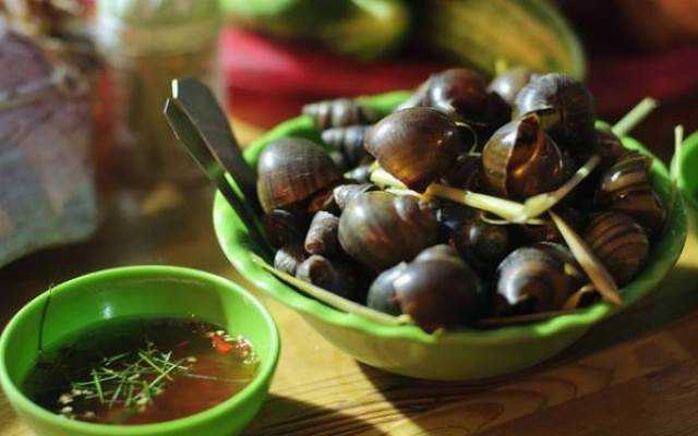 Ăn vặt Quán Ốc - Nghĩa Tân