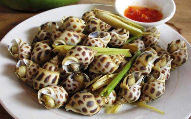 Ăn vặt Quán Ốc - Ngô Bệ