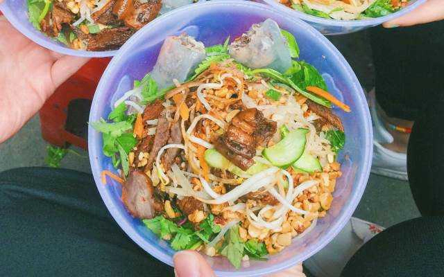 Ăn vặt Quán U - Nộm & Bánh Bột Lọc