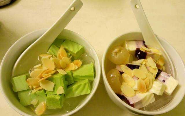 Ăn vặt Quang Nguyên - Chè Khúc Bạch