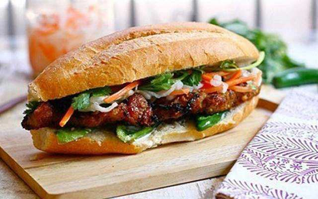 Ăn vặt Quỳnh - Bánh Mì Điểm Tâm